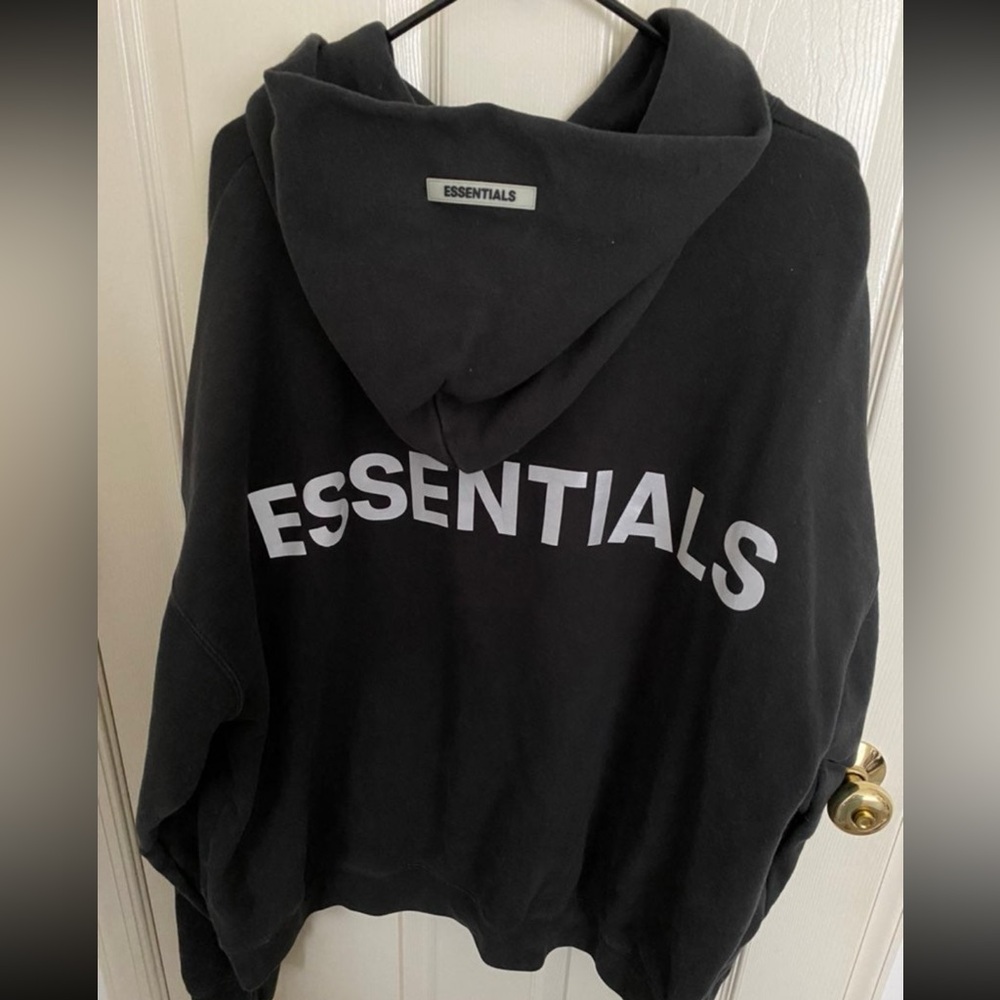 Fear of god essentials reflective hoodie black size XL